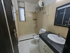Bathroom in 3.5 BHK Apartment at Pioneer Park Phase 1, Sector 61 – for Rent