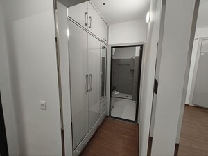 Building Lobby in 3.5 BHK Apartment at Pioneer Park Phase 1, Sector 61 – for Rent