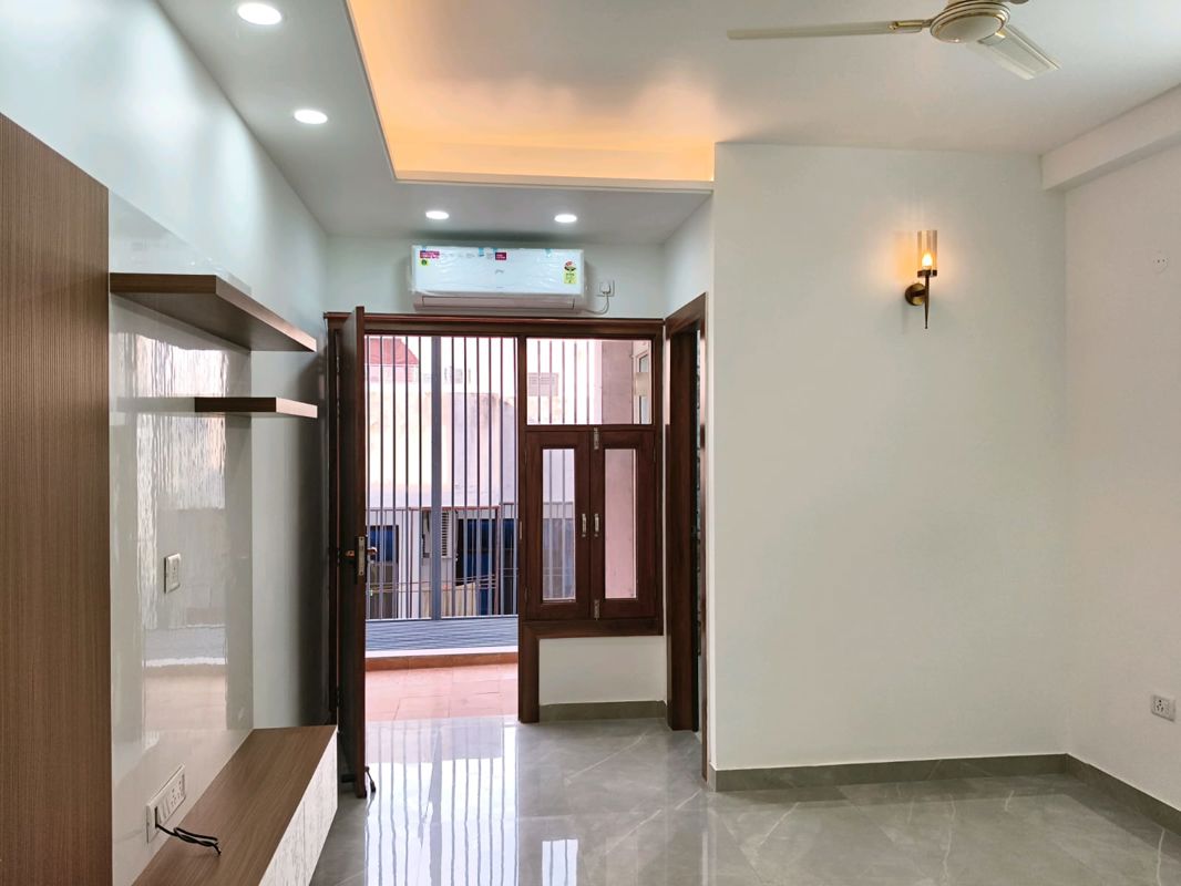 3 BHK 1700 Sq.Ft. Builder Floor in Vipul World Floors