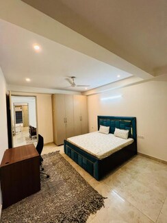3 BHK + Servant Room Apartment For Rent in Apex Apartments