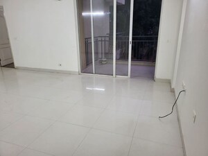 Room in 2 BHK Apartment at Godrej Aria, Sector 79 – for Rent