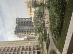 3 BHK + Servant Room Apartment For Rent in Silverglades The Melia