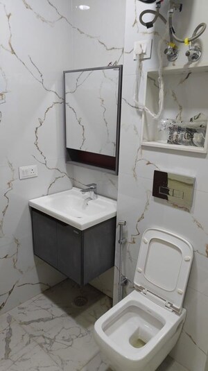 Bathroom in 3 BHK Builder Floor at Jawahar Nagar – for Sale