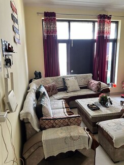 3 BHK + Pooja Room Apartment For Sale in The Chhatrapati Shivaji CGHS