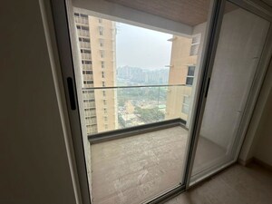 Room in 2 BHK Apartment at Lodha Bella Vita, Nibm Road – for Rent