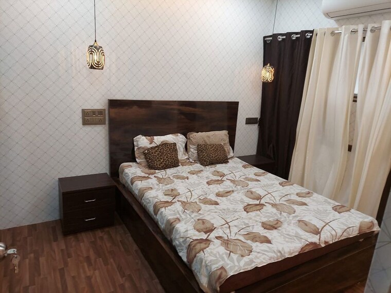 Bedroom, bandra west 1 Bedroom 500 Sq.Ft. Apartment In Bandra West Mumbai 10374237