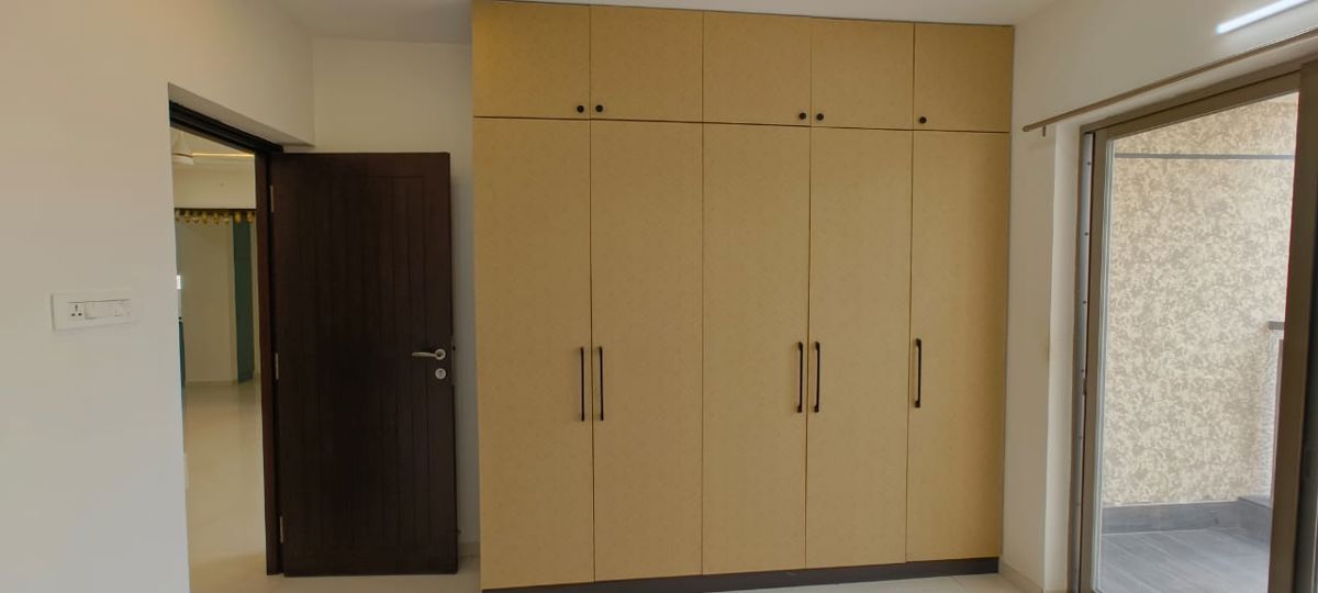 3 BHK + Pooja Room,Study Room 1935 Sq.Ft. Apartment in Frontline Seven