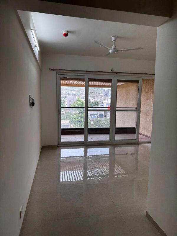 3 BHK + Servant Room 1500 Sq.Ft. Apartment in Eka Elitas