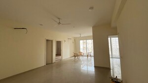 Hall in 3.5 BHK Apartment at Emaar Palm Hills, Sector 77 – for Rent