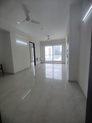 Room in 3.5 BHK Builder Floor at Smart World Gems, Sector 89 – for Rent