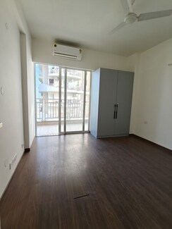 2 BHK + Study Room Apartment For Rent in M3M Marina