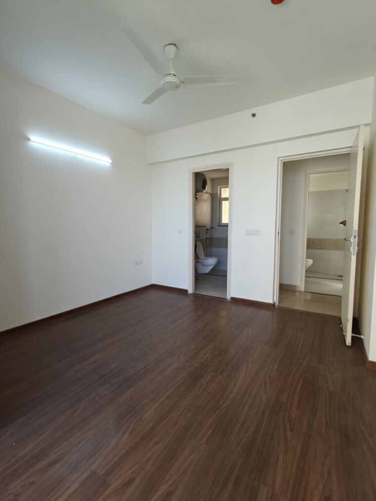 Room, m3m-marina 2 Bedroom 1298 Sq.Ft. Apartment In Sector 68 Gurgaon 10374246