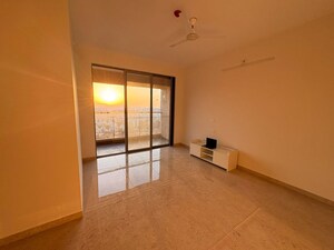 Room in 3 BHK Apartment at Vilas Javdekar Yashwin Enchante, Kharadi – for Rent