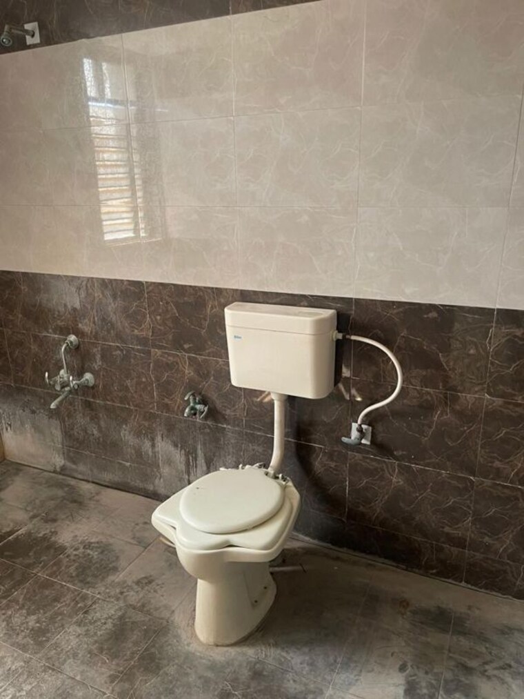 Bathroom, bhat 2 Bedroom 500 Sq.Ft. Apartment In Bhat Ahmedabad 10367807