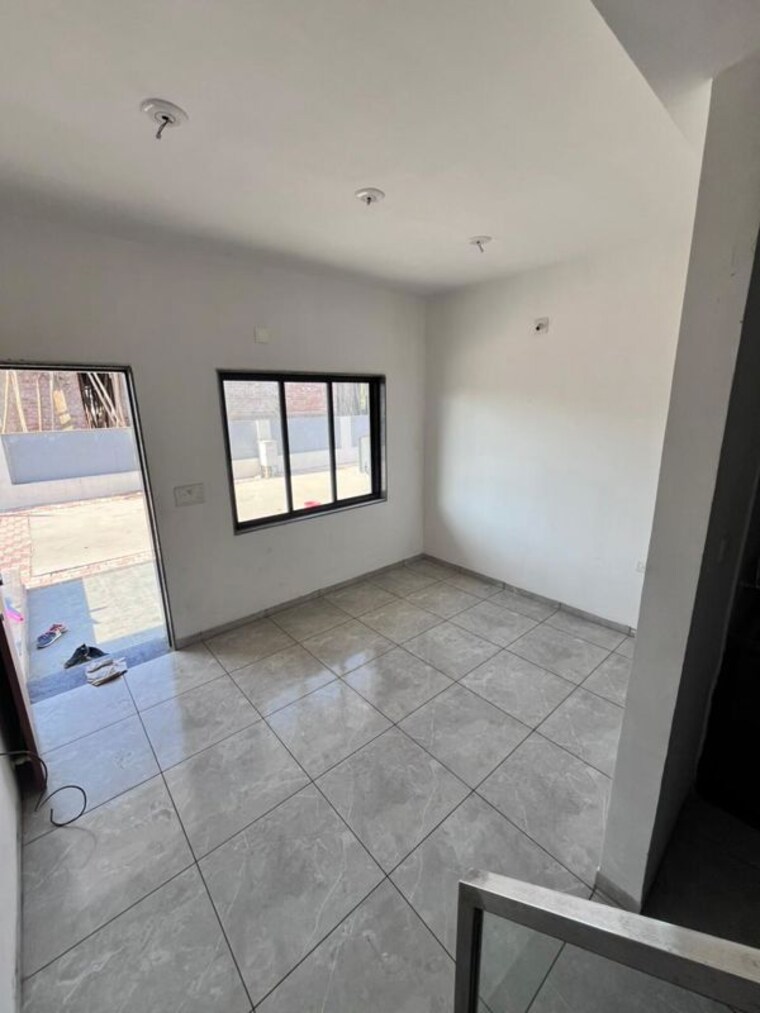 Room, bhat 3 Bedroom 1100 Sq.Ft. Apartment In Bhat Ahmedabad 10367883