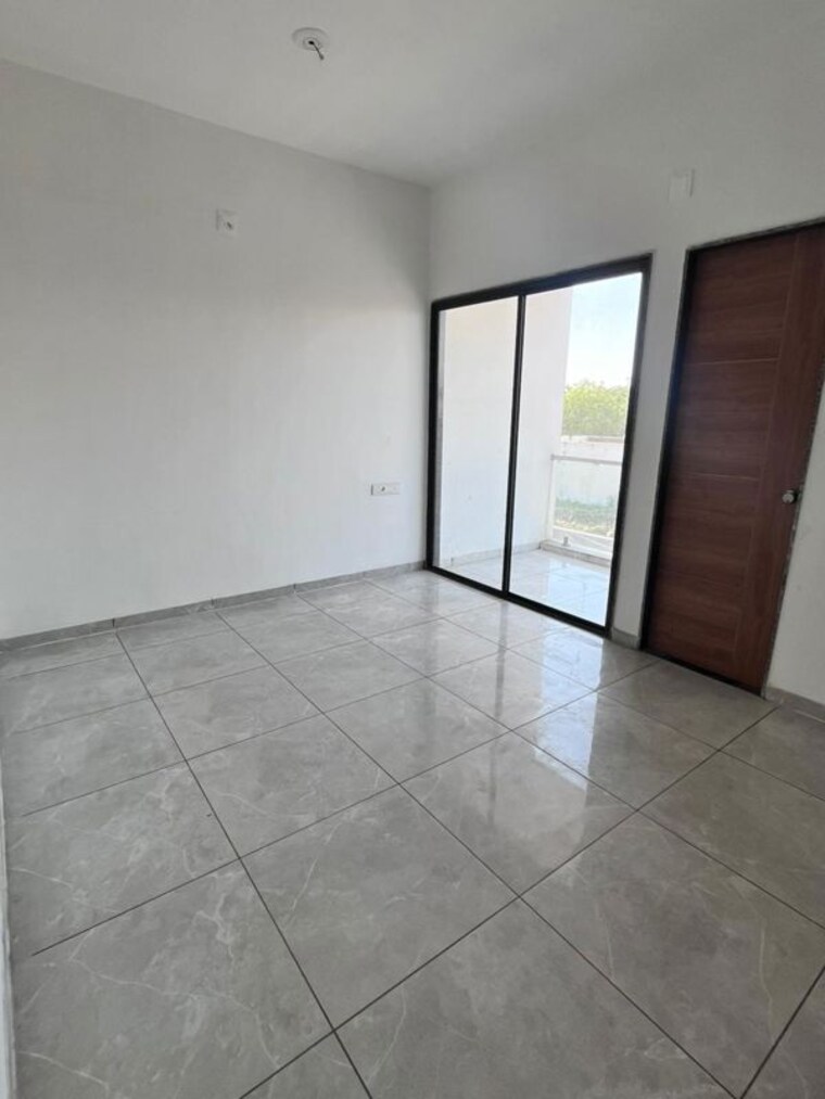 Room, bhat 3 Bedroom 1100 Sq.Ft. Apartment In Bhat Ahmedabad 10367883