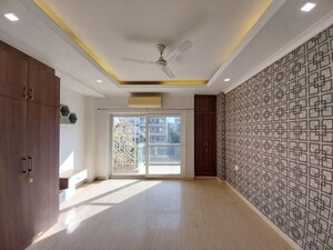 Bedroom in 3 BHK Builder Floor at Sector 57 – for Rent