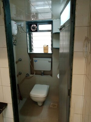 Bathroom in 1 BHK Apartment at Bandra West – for Rent