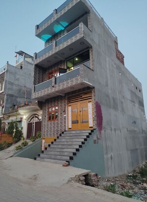 6+ BHK Independent House For Sale in Cantonment