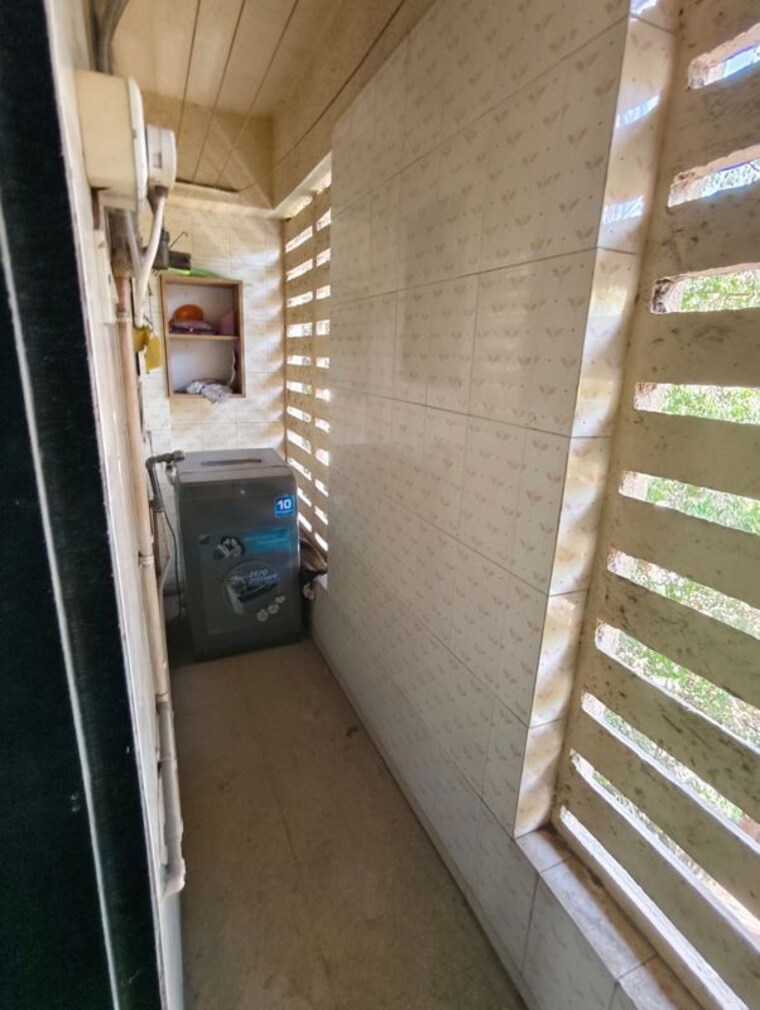 Balcony, lalani-residency 2 Bedroom 650 Sq.Ft. Apartment In Kavesar Thane 10374350
