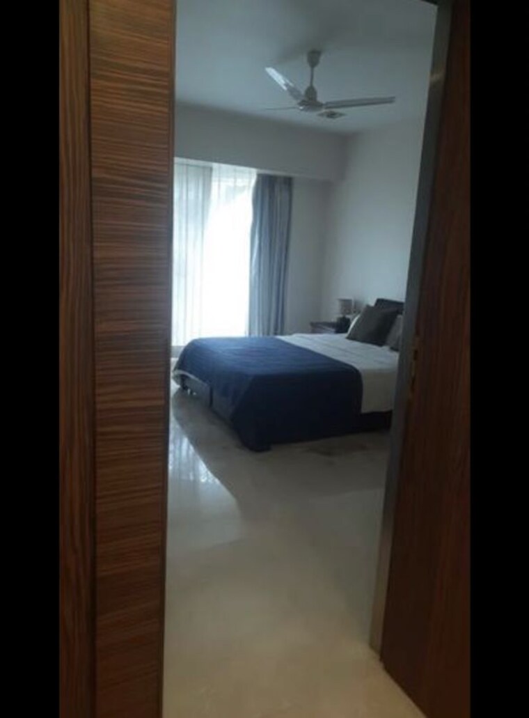 Bathroom, h-and-m-tower 3 Bedroom 2800 Sq.Ft. Apartment In Bandra West Mumbai 10374357