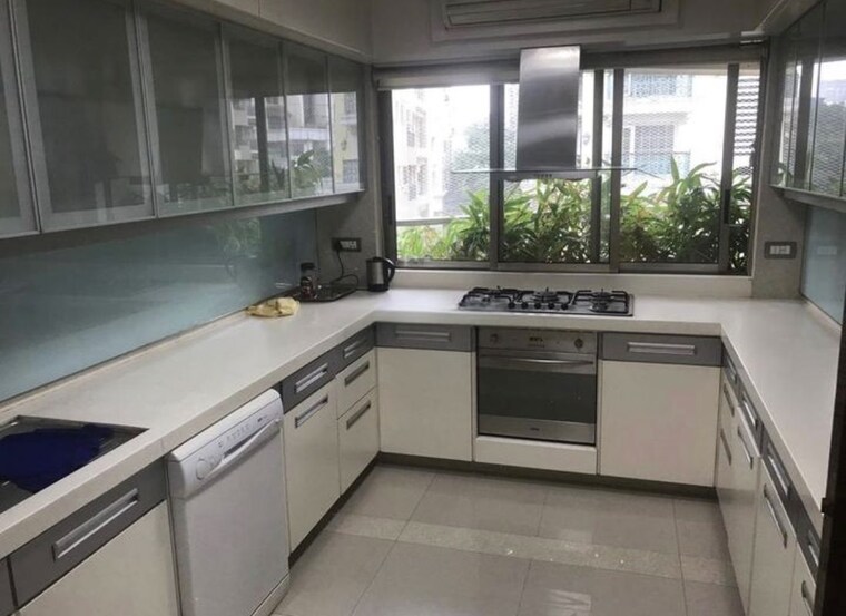 Kitchen, h-and-m-tower 3 Bedroom 2800 Sq.Ft. Apartment In Bandra West Mumbai 10374357