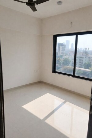 Room in 2 BHK Apartment at Roswalt Ray, Dahisar East – for Rent
