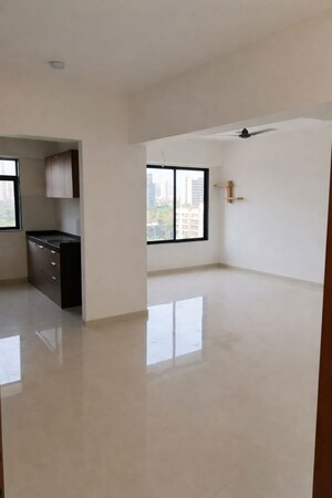 Room in 2 BHK Apartment at Roswalt Ray, Dahisar East – for Rent