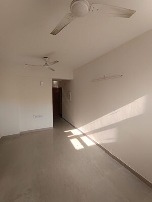 Furnished Amenities in 2 BHK Apartment at Shree Vardhman Mantra, Sector 67 – for Rent