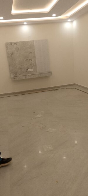 Room in 3.5 BHK Builder Floor at Ip Colony – for Sale