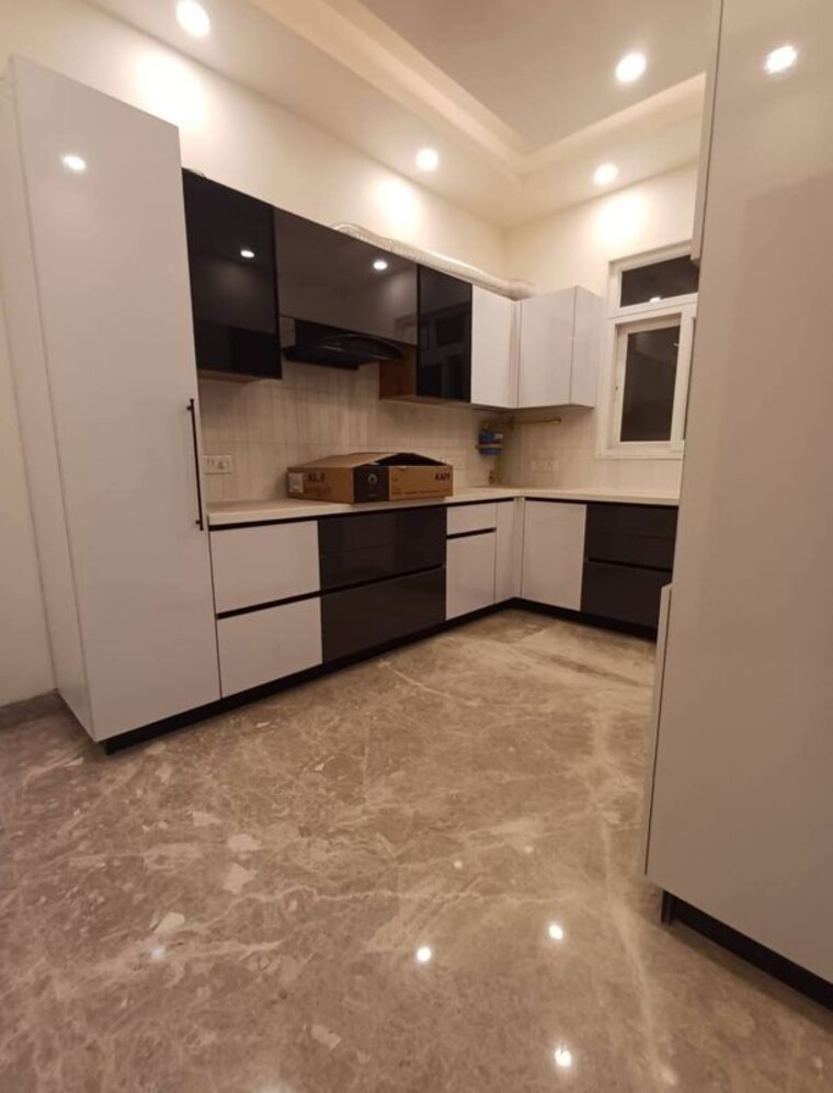 Kitchen, kalkaji 3 Bedroom 2000 Sq.Ft. Builder Floor In Kalkaji Delhi 10372877