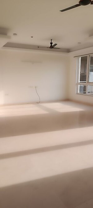 3.5 BHK Apartment For Rent in Puri Diplomatic Greens Phase I, Sector 111