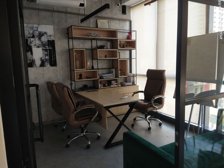 Team Area, andheri west Commercial Office Space 2000 Sq.Ft. In Andheri West Mumbai 10374408