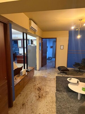 Living Room in 2 BHK Apartment at Jayanagar – for Rent