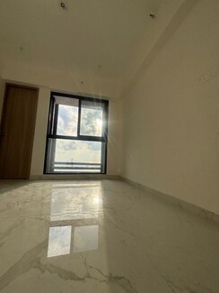 2 BHK Apartment For Rent in Prescon Midtown Bay