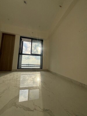 2 BHK Apartment For Rent in Prescon Midtown Bay, Mahim West