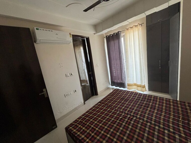 Bedroom, sector 46 2 Bedroom 700 Sq.Ft. Builder Floor In Sector 46 Gurgaon 10374455