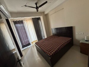 Bedroom in 2 BHK Builder Floor at Sector 46 – for Rent