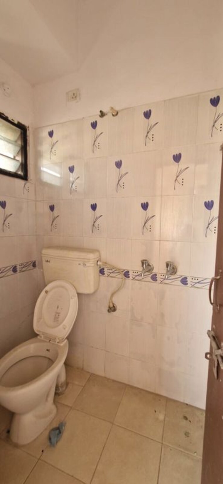 Bathroom, kondapur 3 Bedroom 2000 Sq.Ft. Builder Floor In Kondapur Hyderabad 10374491
