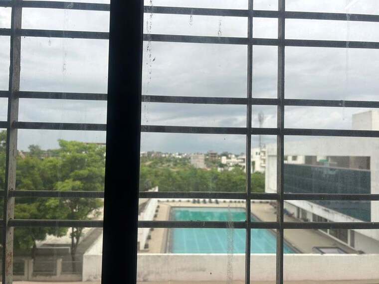 Balcony, civil lines 2 Bedroom 1000 Sq.Ft. Apartment In Civil Lines Nagpur 10374495