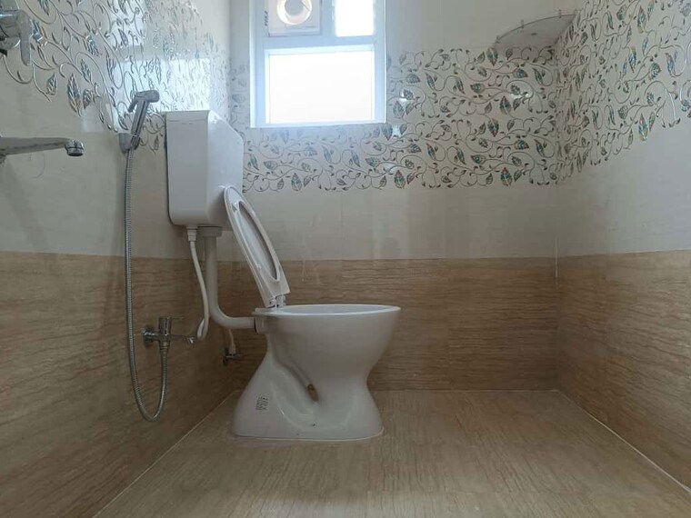 Bathroom, kondapur 3 Bedroom 1850 Sq.Ft. Builder Floor In Kondapur Hyderabad 10374504