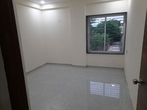 Room in 3 BHK Apartment at Manish Nagar – for Sale