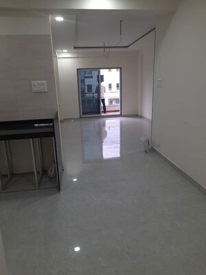 Room in 3 BHK Apartment at Manish Nagar – for Sale