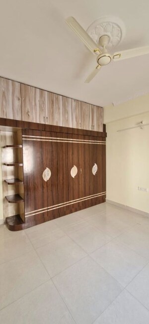 Furnished Amenities in 2 BHK Builder Floor at Kondapur – for Rent