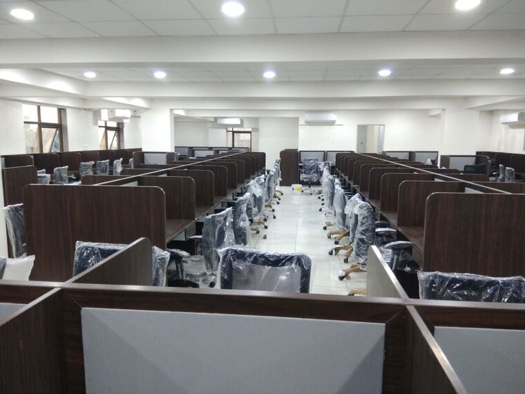 Hall, vasant vihar Commercial Office Space 3100 Sq.Ft. In Vasant Vihar Vadodara 10374517