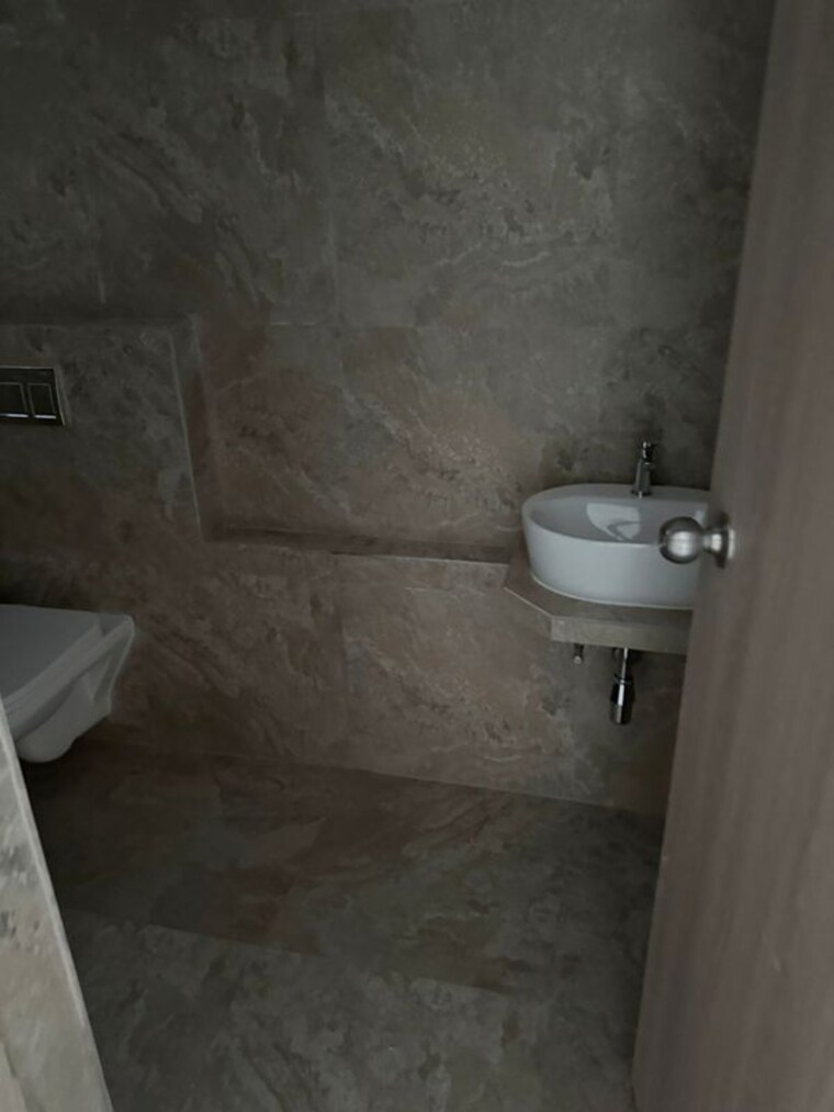 Bathroom, prescon-midtown-bay 2 Bedroom 580 Sq.Ft. Apartment In Mahim West Mumbai 10374520