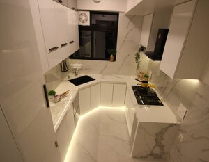 Team Area in 2 BHK Apartment at Prescon Midtown Bay, Mahim West – for Rent