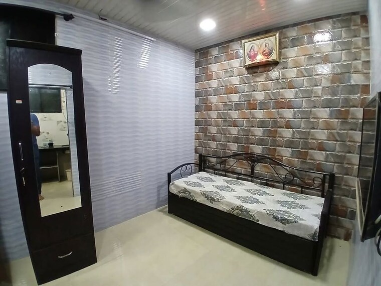 Bedroom, kamgar-nagar-chs-kurla-east 1 Bedroom 300 Sq.Ft. Apartment In Kurla East Mumbai 10374532