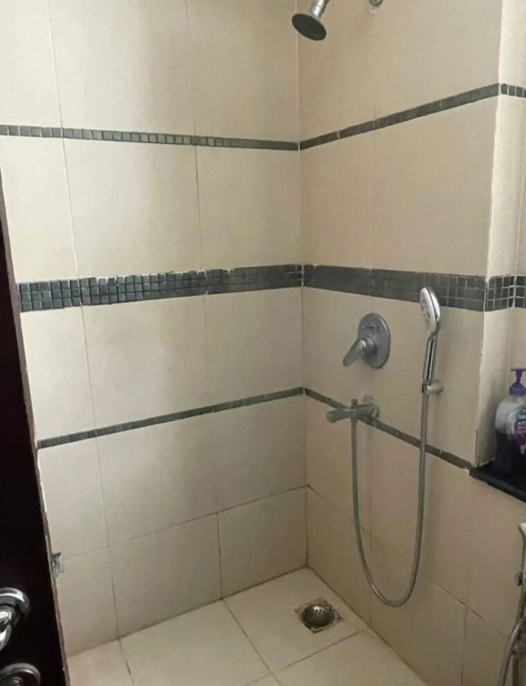 Bathroom, hero-homes-gurgaon 2 Bedroom 1099 Sq.Ft. Apartment In Sector 104 Gurgaon 10374535