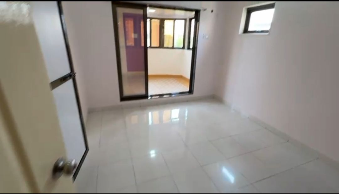 2 BHK + Pooja Room,Servant Room,Study Room,Extra Room,Basement,Store Room Apartment For Rent in Sanpada Sector 1